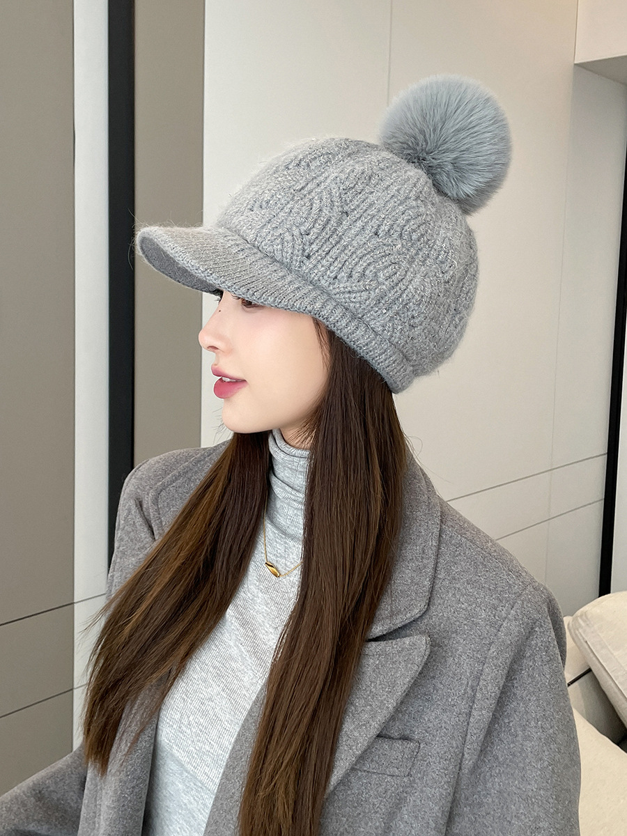 Herbst und Winter Samt Kaninchenfell Damen Baseballmütze Textur Pailletten Wollknäuel Gestrickte Entenschnabelmütze Trend Warme Mütze Garnmütze_voghion.com