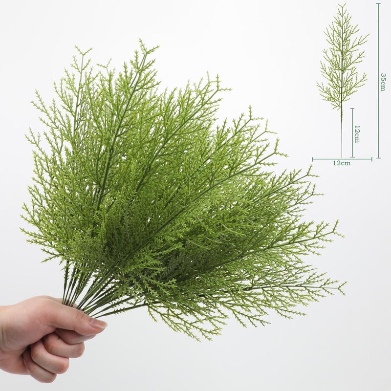クロスボーダーのシミュレーション松の木の枝のクリスマスの家の装飾の部品の卸売りのプラスチックの葉の卸売りの置物|undefined