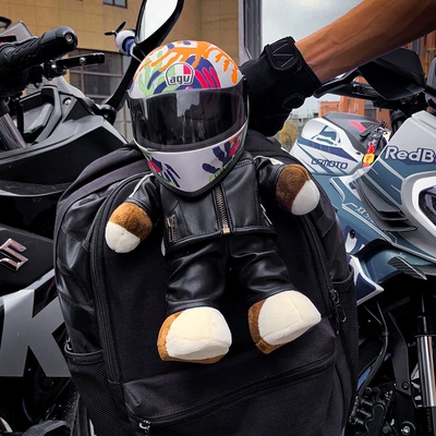 Motosiklet dəbilqələri, trunk decoration rally bear