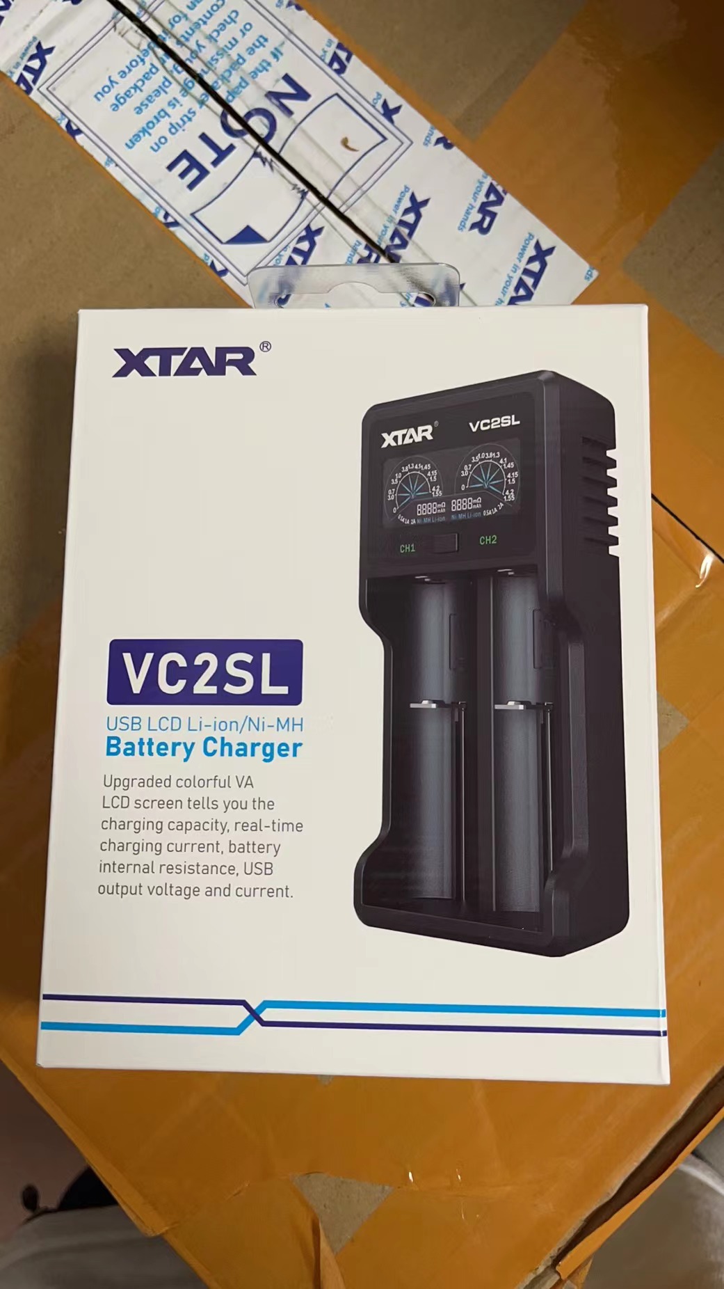XTAR VC2SL 强光手电18650/21700锂电池5/7号电池智能充电器