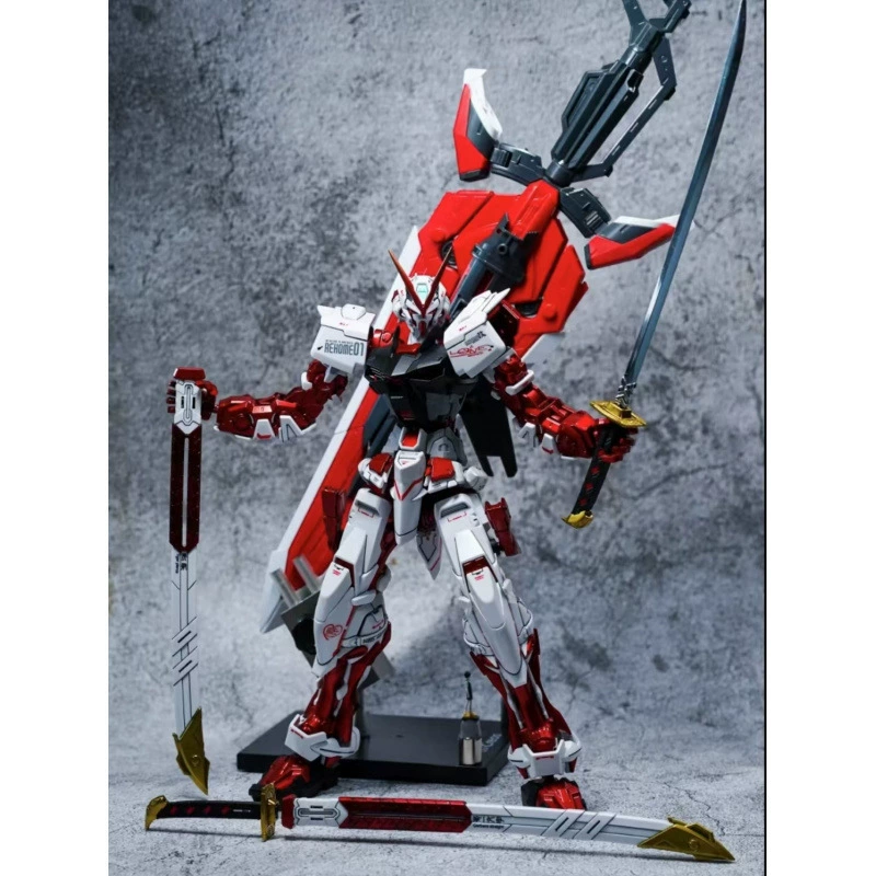 Сборная модель (Gundam) 1/100 — мультивариант Unicorn/Freedom, подвижный мех с оружием и подставкой