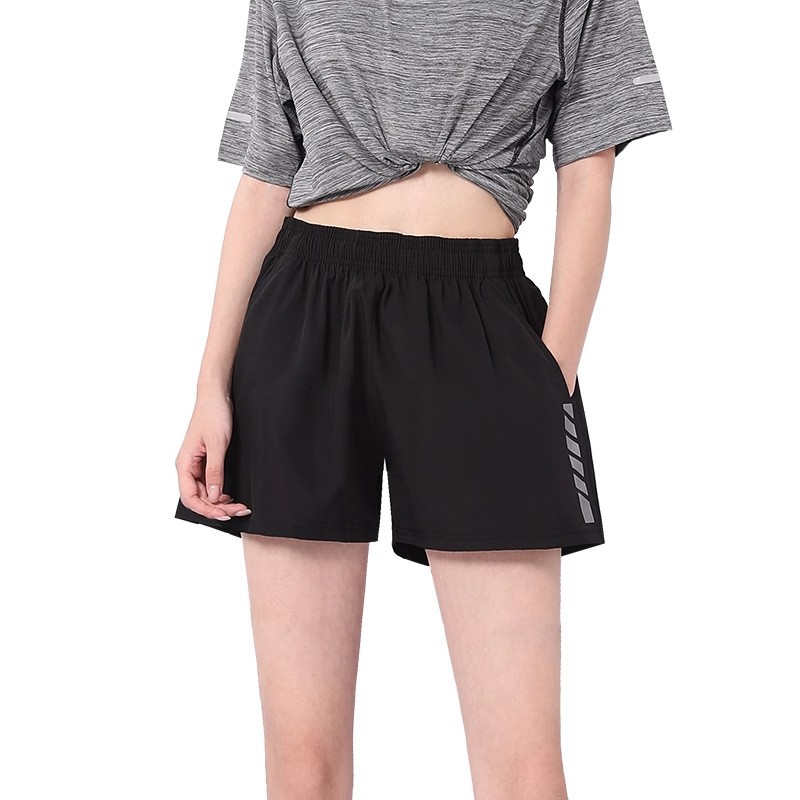 Pantalones cortos deportivos de verano femeninos sueltos rápidos secos yoga fitness set de hielo de tamaño grande ropa de correr delgada sala de pantalones