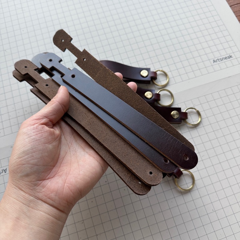 第一層牛革キーホルダー車のペンダントリストロープ牛革ロープ牛革バックルウォーターカップペンダントギフト|undefined