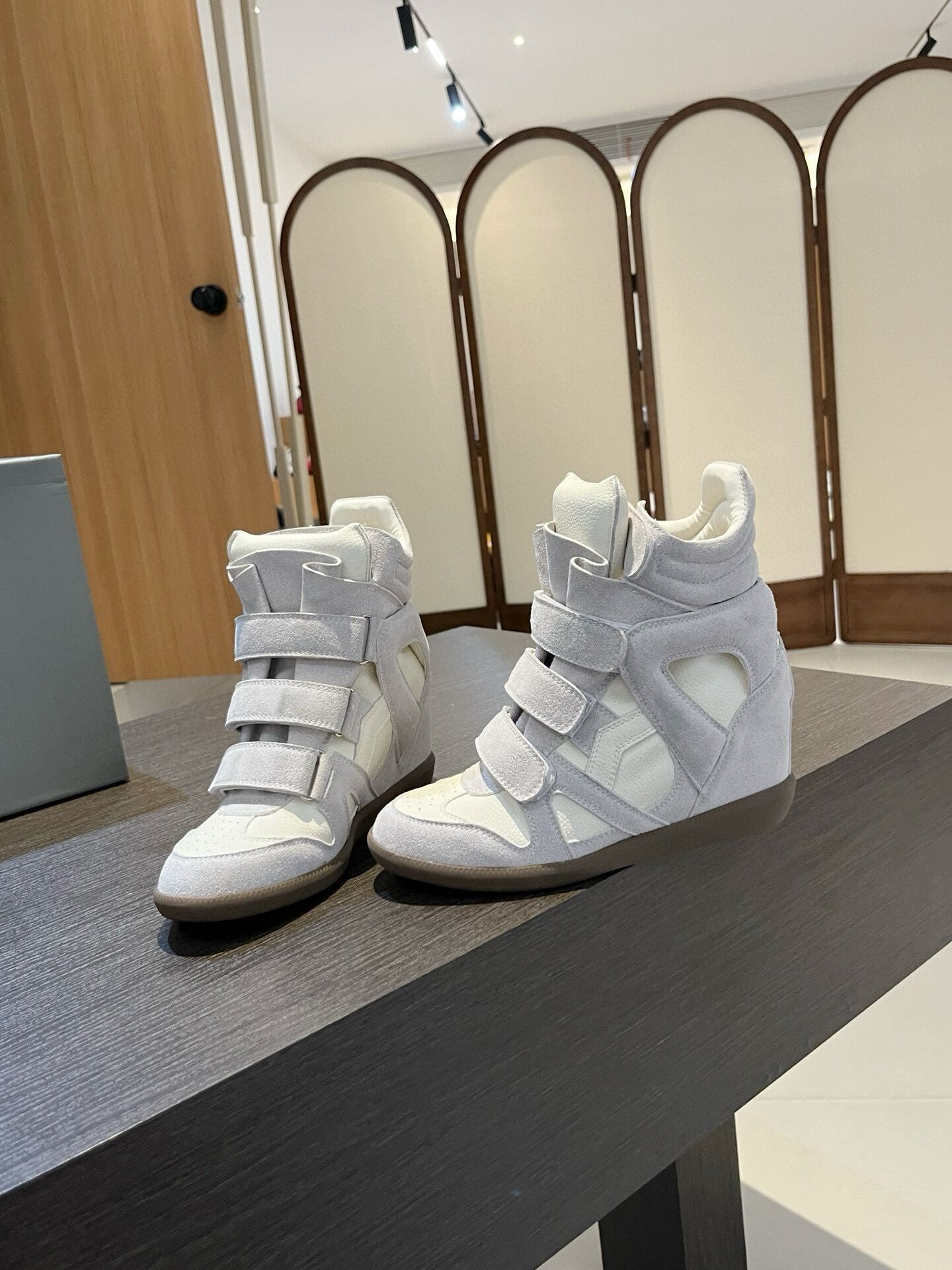 Damen Wanderschuhe Für Den Winter Im Street Style_voghion.com