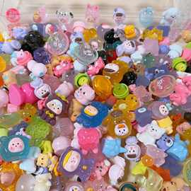 大中号夜光树脂立体萌粒公仔混款diy饰品配件桌面车载小摆件混卖