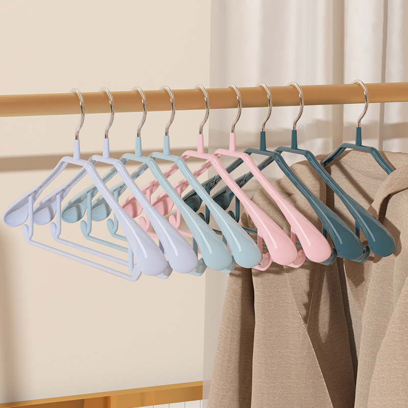 Dip plastic wide shoulder hanger non-slip seamless adult clothes hanger household winter heavy clothes hanging seamless factory wholesale