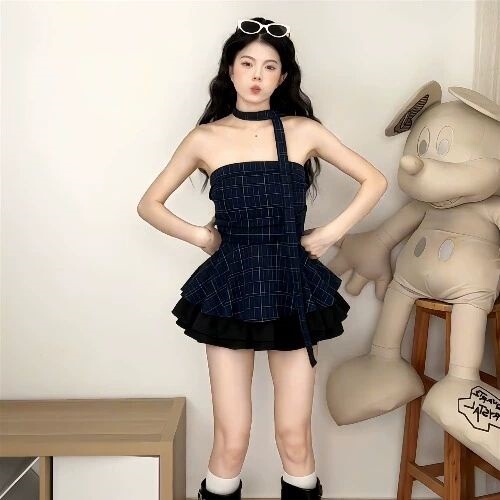 2025 Fashionable New Korean-Style Plaid Tube Top Women's Slim-Fit Base Shirt Top in Stock for Dropshipping