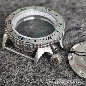 Смотреть корпус Syrnite Steel Case на белом внутреннем Shadow Circle с SKX007 S ставит голову, чтобы установить движение NH35/36