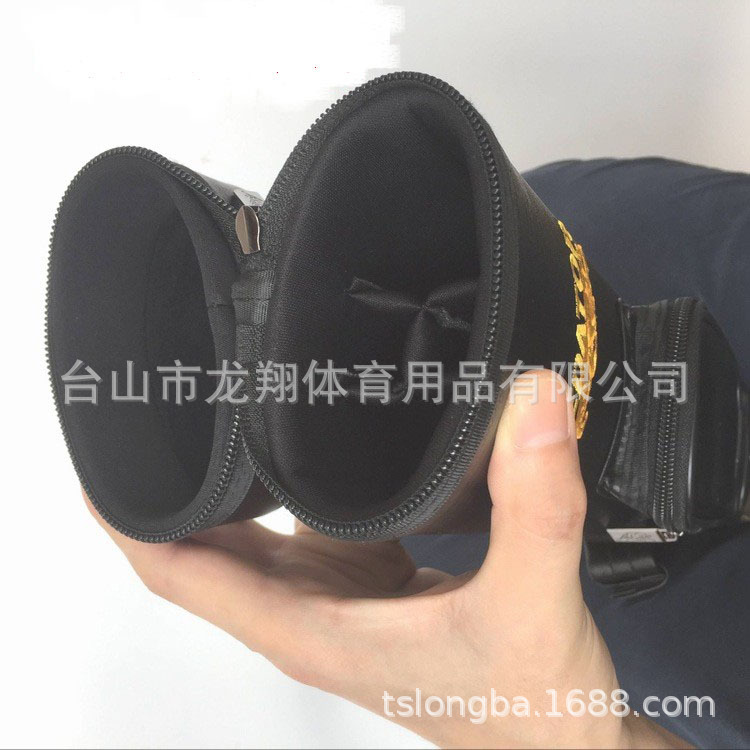 8682090772_730503456