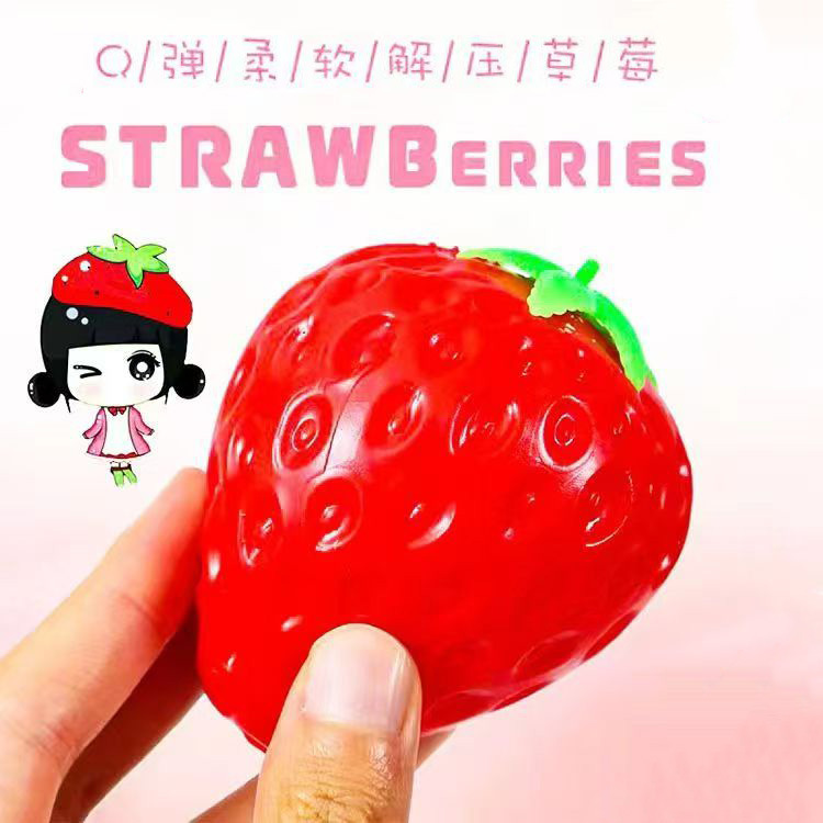 El pinchazo lento de la fresa fluida puede moldear la fresa para desahogarse y descomprimir el juguete nuevo y peculiar de la fresa de frutas simuladas.