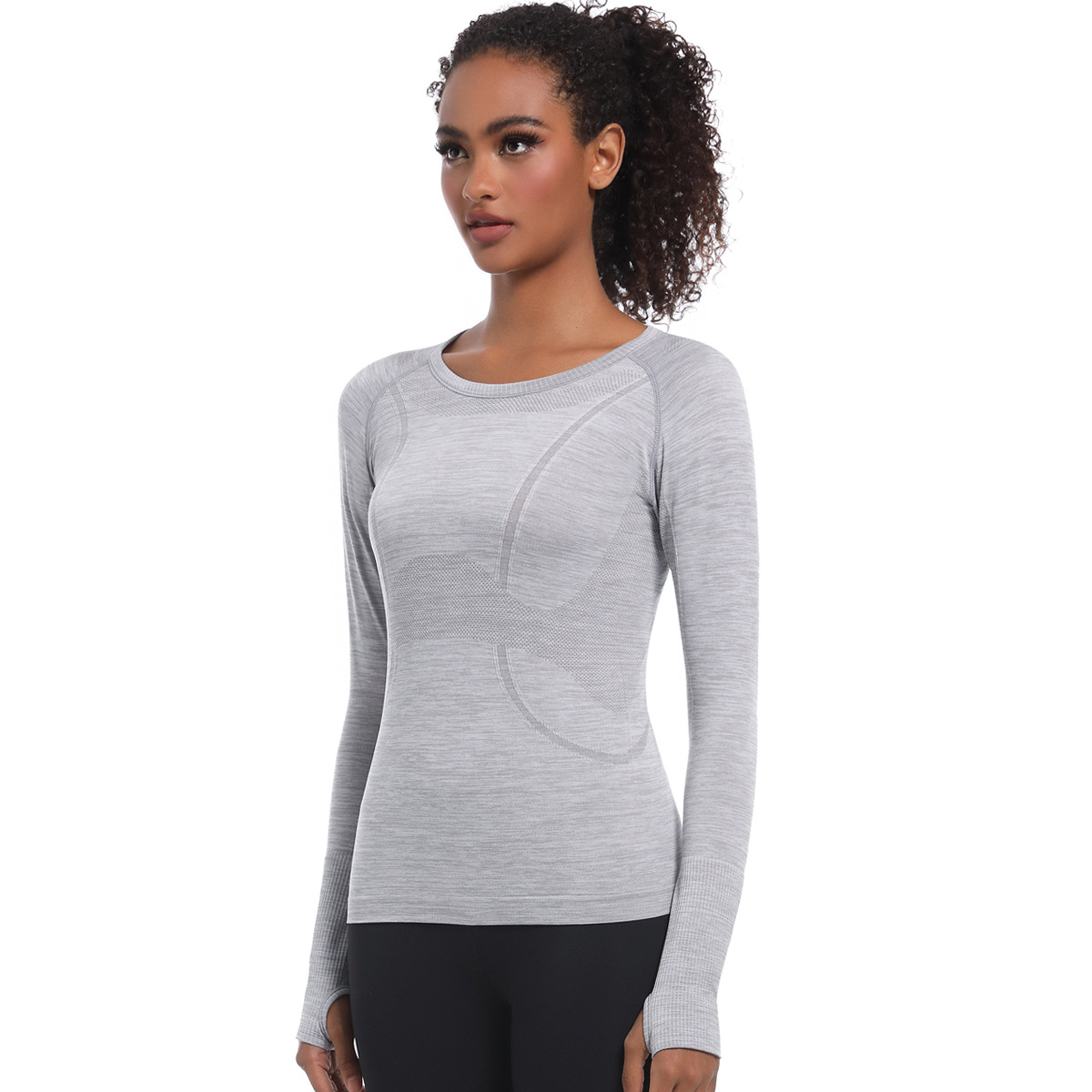 Nuevo transfronterizo Europa y los Estados Unidos rápidamente secado manga larga deportes de mujeres correr acondicionamiento físico transpirable sin costuras una larga chaqueta de yoga