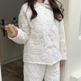 韩国ins女士韩系温柔小碎花冬季加厚三层夹棉翻领家居服睡衣套装
