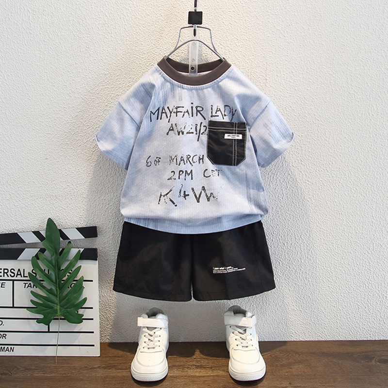 7988 Traje de verano para niños para niños 2025 nuevo estilo verano delgado niño hermoso traje de dos piezas de manga corta moda fresca