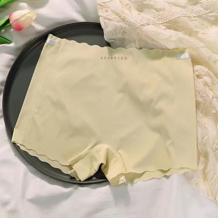 Pantalones de seguridad anti-exposición de las mujeres de seda de hielo sin costuras de verano fino no rizado de fondo Boxer dos en una ropa interior de las mujeres