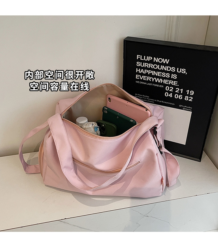 Sports yoga fitness bag 2025 new college student shoulder bag cute pendant-tipped crossbody bag popular travel bag