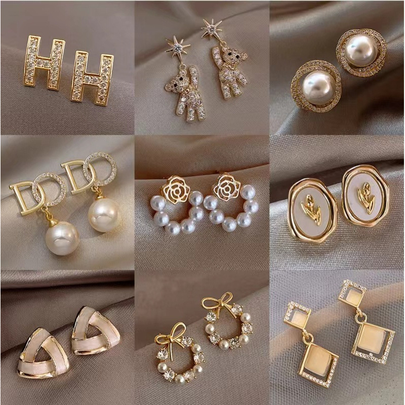 S925银针韩版简约小众气质个性耳环女新款高级感耳钉珍珠耳饰批发