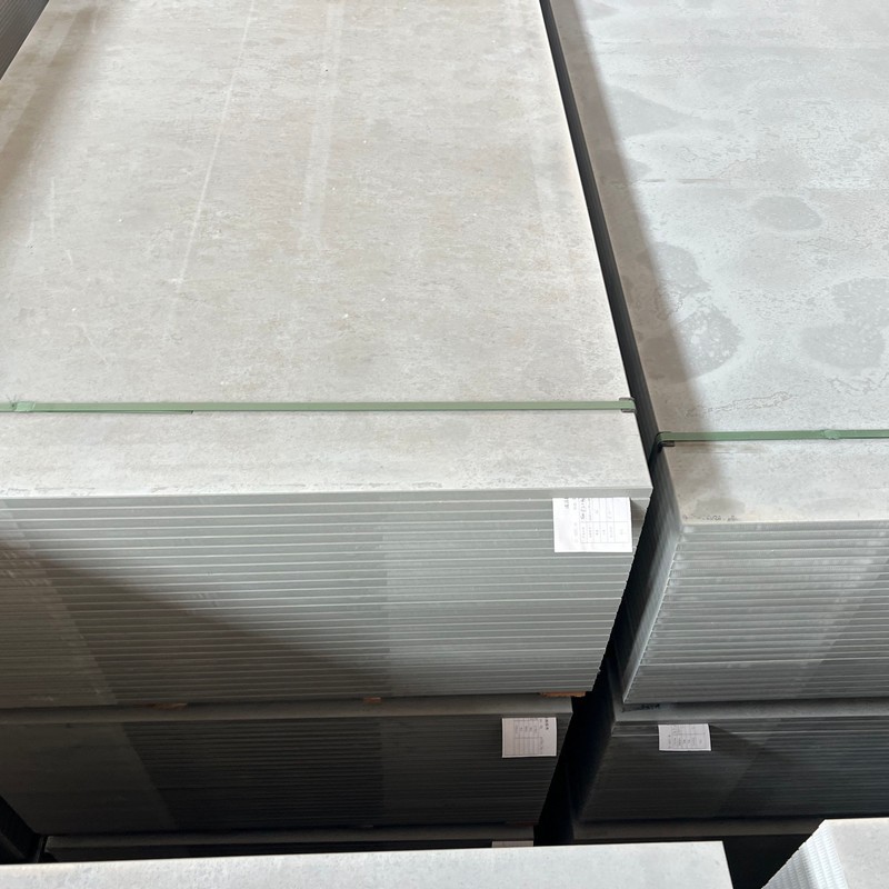 商丘loft复式钢结构2.5公分纤维水泥压力板共享甜蜜事业