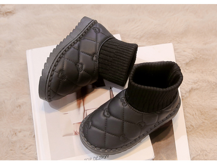 Children's diamond grid snow girls in winter 2024, new styles for boys with plush cotton shoes, elastic short socks and_voghion.com