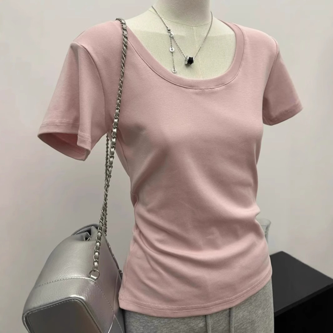 Solid color T-shirt for leisure with a round collar