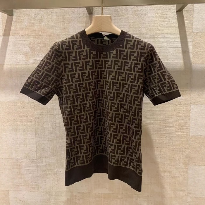 Nanyou Haute Couture 26 Spring/Summer New Collection Full Letter Print Round Neck Knitted Short Sleeve T-Shirt Slim Fit Trendy Top Nanyou Haute Couture 26 Spring/Summer New Collection Full Letter Print Round Neck Knitted Short Sleeve T-Shirt Slim Fit Trendy Top