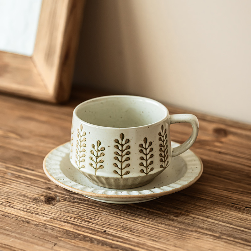 Tazas de café retro de alta calidad y platos creativos, tazas de cerámica gruesa, tazas de flores domésticas de alta calidad, tazas exquisitas al por mayor