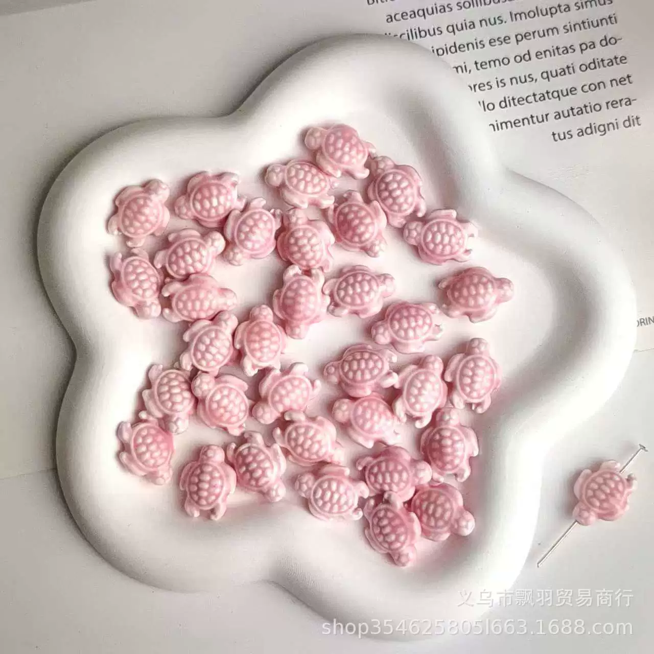Керамические бусины «черепаха», глазурованные для DIY, 2 размера (18,5×14,5×7,8 мм и 14×11×6 мм), отверстие 2 мм