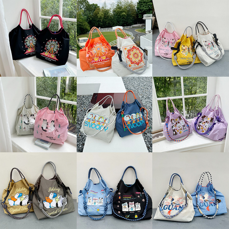 2026 New Model Ballchain Eco-Friendly Embroidered Shopping Bag Nylon Fabric Floral Handbag Niche Fashion Shopping