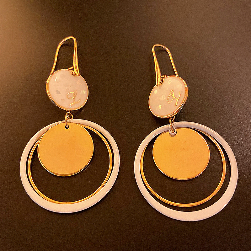 Metal geometric circle hollow out long niche design, fashionable earrings, simple and high-end style earrings_voghion.com