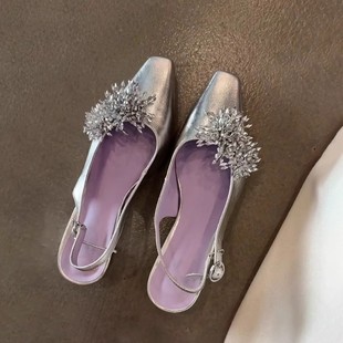 ��Ƥ��~��ʽ�¿�\�ڷ��^����ЬŮ���|������սO�����^��ЬŮ