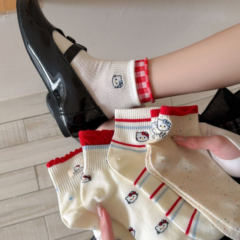 Cute Cartoon Kt Cat Short Socks, New Spring and Summer Student Socks, Korean Style Ins Trendy Seamless Mid-Calf Socks Cute Cartoon Kt Cat Short Socks, New Spring and Summer Student Socks, Korean Style Ins Trendy Seamless Mid-Calf Socks
