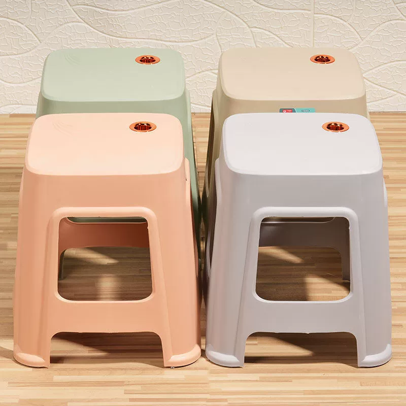 Пластиковый низкий табурет для детей, утолщенный маленький табурет для домашнего использования, нескользящий табурет для душа в ванной комнате, табурет для смены обуви, подарочный квадратный табурет, штабелируемый.