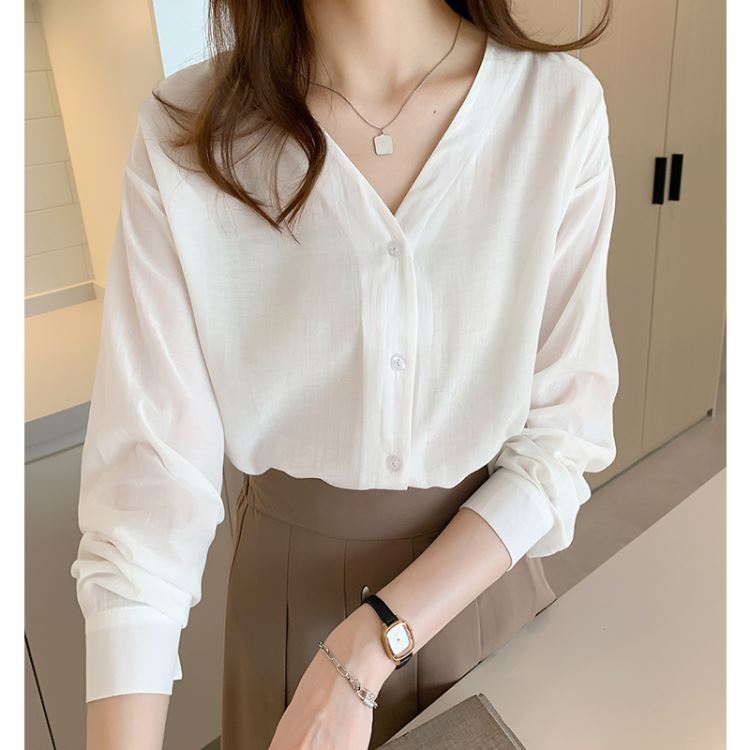 V领衬衫女秋新款设计感薄法式甜美温柔优雅别致洋气衬衣