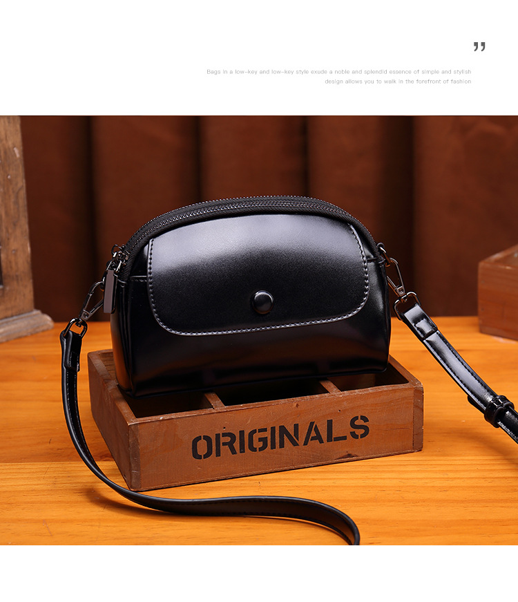 Single shoulder women's small double layer zipper, shell fashionable crossbody bags, cowhide mobile phone bag, trendy_voghion.com