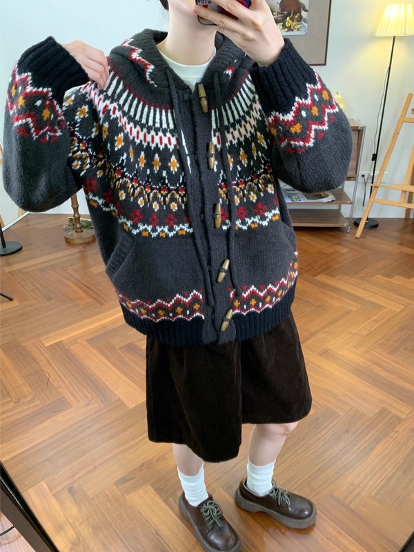 费尔岛复古牛角扣南瓜色连帽毛衣外套女秋冬2025新款宽松慵懒开衫|undefined