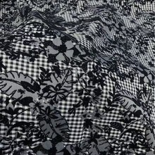阿里巴巴热卖！秋冬双面雪尼尔黑白格纹拼树叶图案提花面料