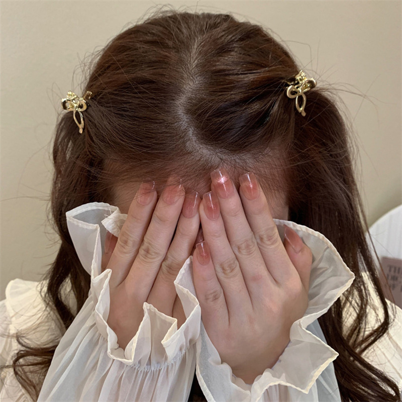 2-teiliges Haarklammer-Set mit kleiner Schleife für Frauen, Mädchen, Kinder, niedliches Haarnadel-Stirnband für Haarwäsche und Gesicht, Zubehör, Kopfbedeckung – Detail 2