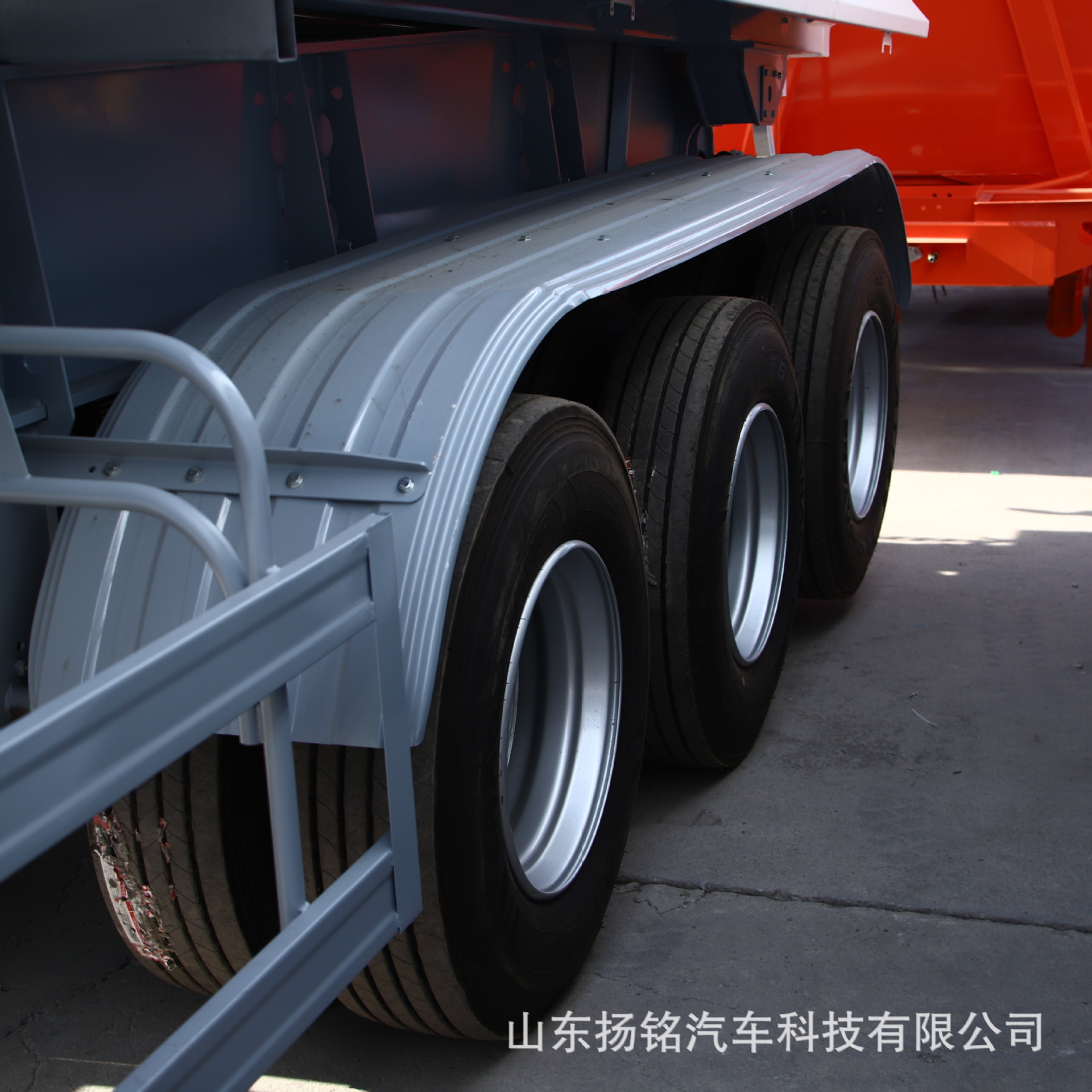 Factory Export Heavy-Duty Rear-Dumping Semi-Trailer Coal Transport Trailer Three-Axle Sand and Gravel Transport Semi-Trailer