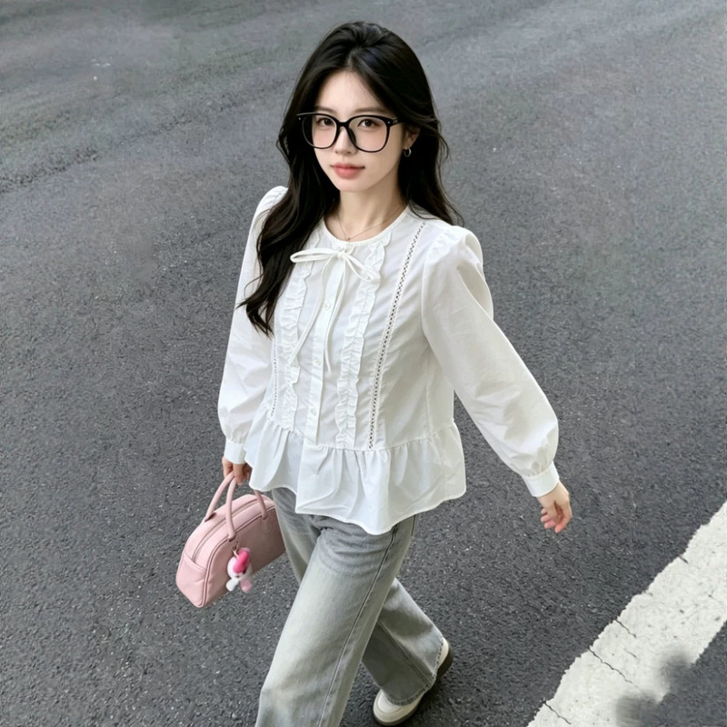 French-style ruffled trim and hollowed-out round-neck long-sleeve shirt for women, autumn gentle style, loose-fitting, single-breasted skirted top