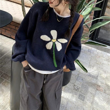 毛衣女秋冬2025年新款撞色花朵图案高级感小众复古白色圆领毛衣女