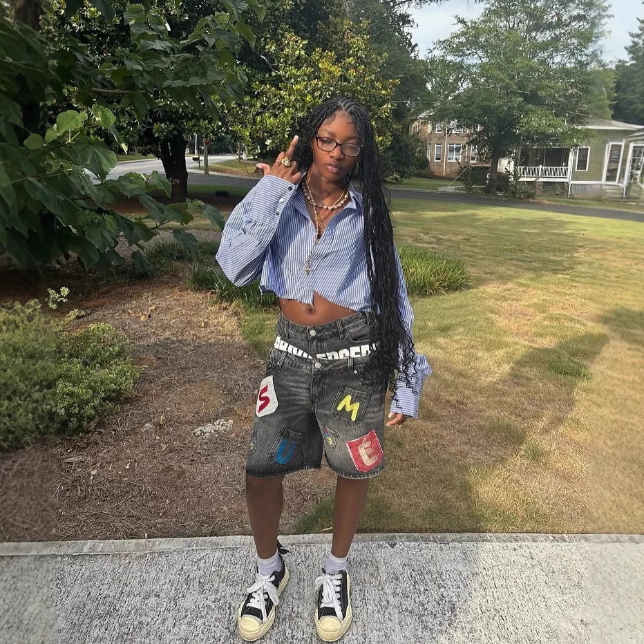 Pantalones cortos de mezclilla con costuras de letras de hip-hop europeo y americano, verano milenario, personalidad retro, moda, dos piezas de rock gótico falso