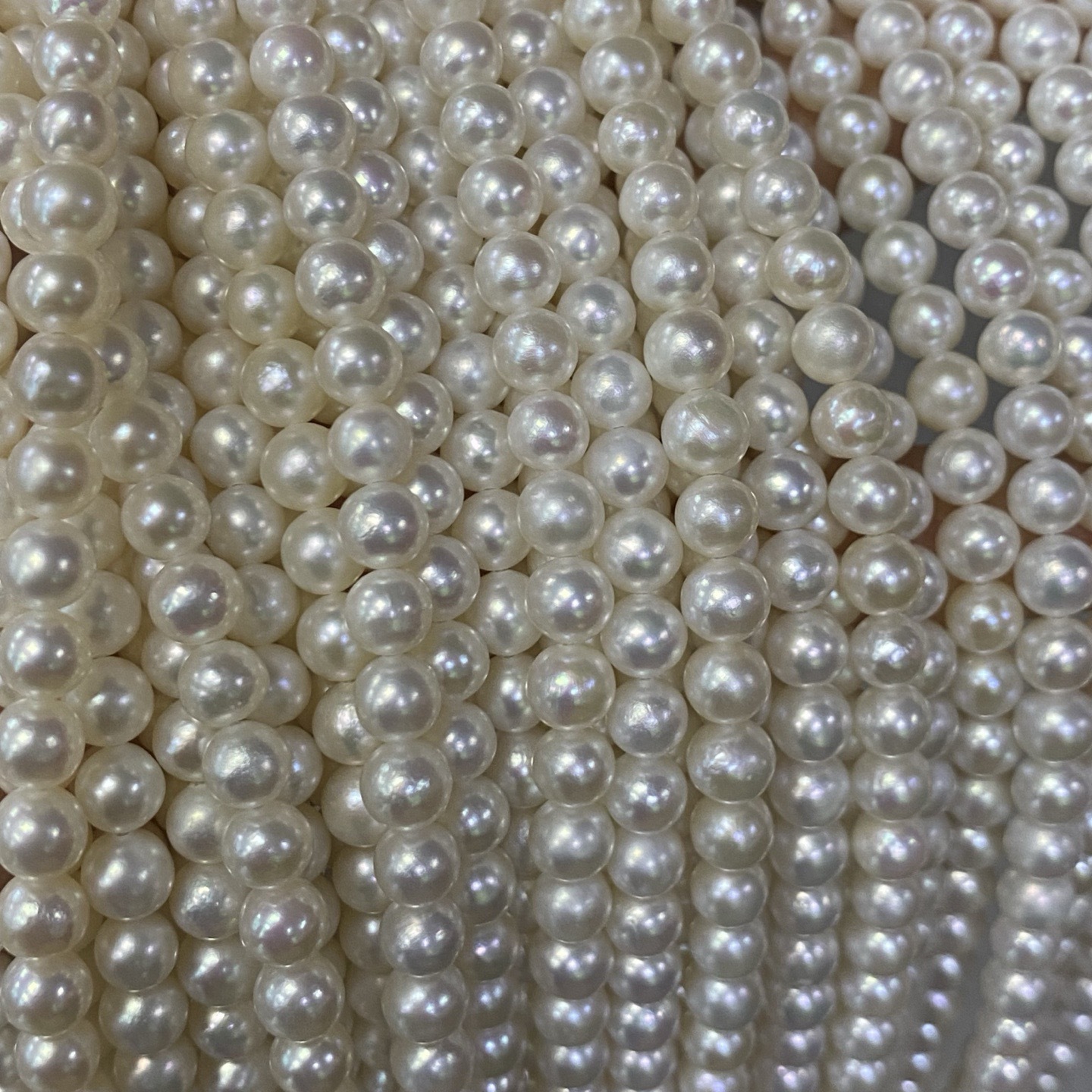 Natural Freshwater Pearl Ak Small Bulb 5-6mm Basic Round Shape with Slight Flaws Semi-Finished Necklace Source Wholesale DIY