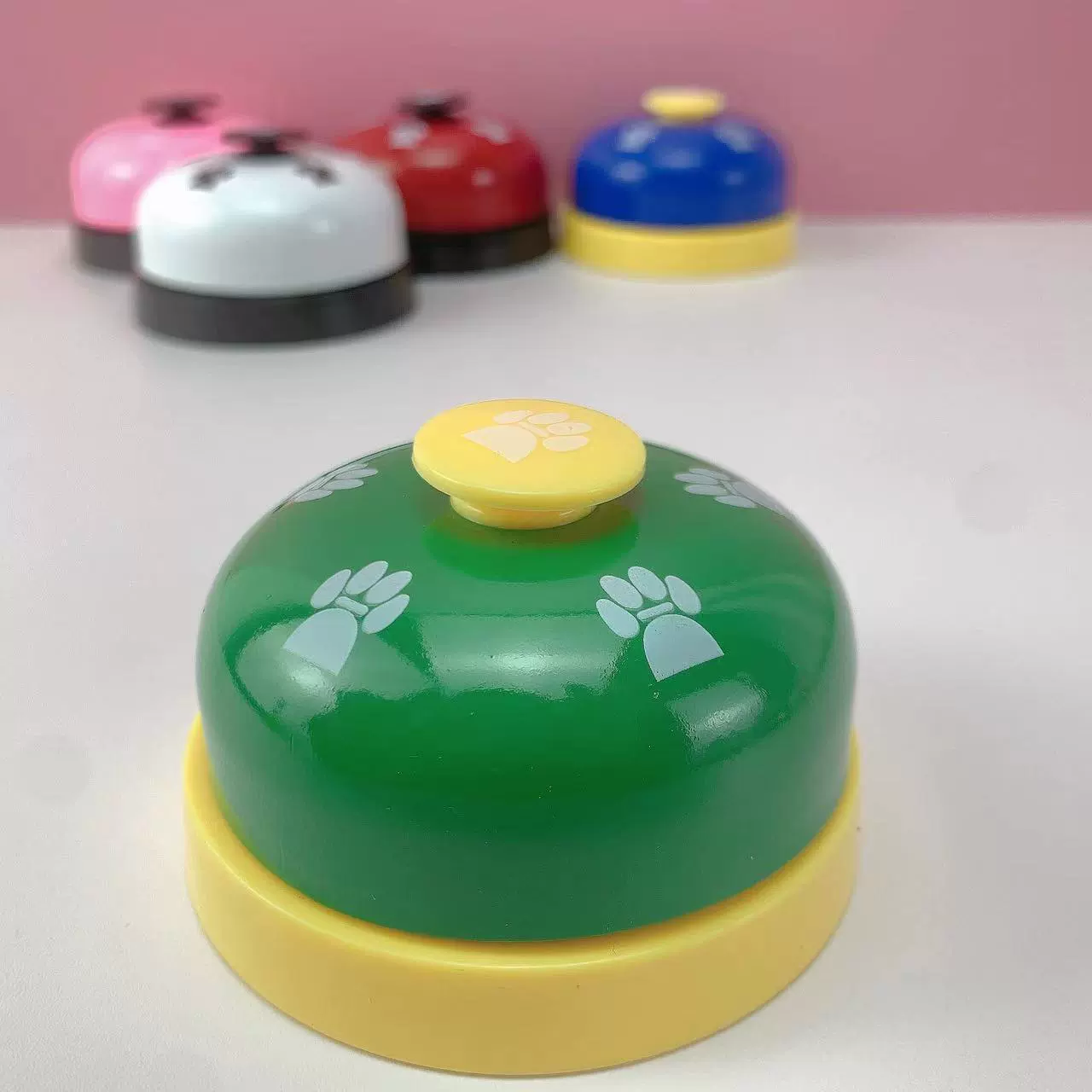 Игрушка-колокольчик для дрессировки животных, интерактивный кликомер с отпечатком лапы для кошек и мелких животных, компактный 7,2×7,2×4,5 см, 0,08 кг