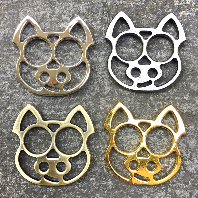 户外卡通小猪指虎 钥匙指虎 铁二指 防身武术用品 创意指虎破窗器