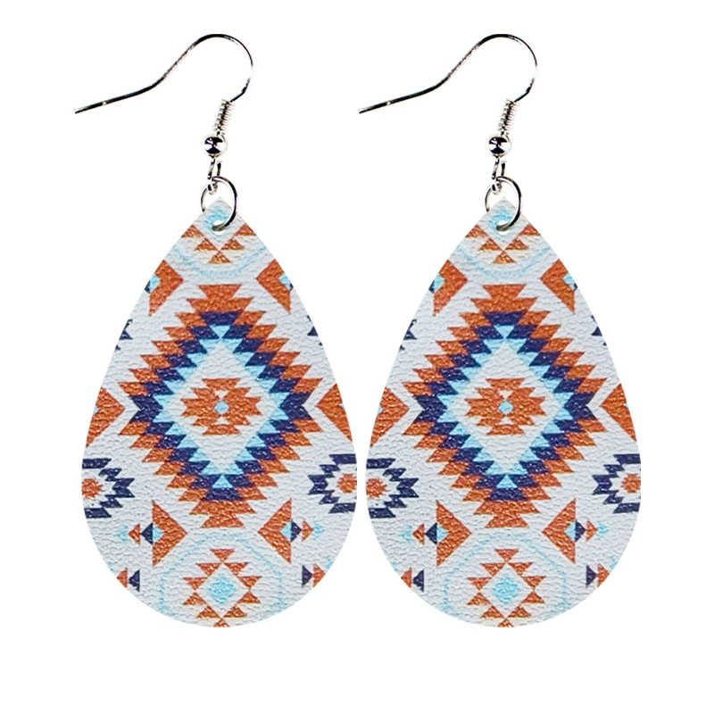 Серьги из кожи в форме слезы, западный племенной тату-близ patterns, лёгкие 6.8×3×0.5 см