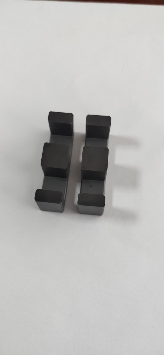 EE35磁芯EE3530高导磁芯EE35镜面正品磁芯  现货秒发   量大从