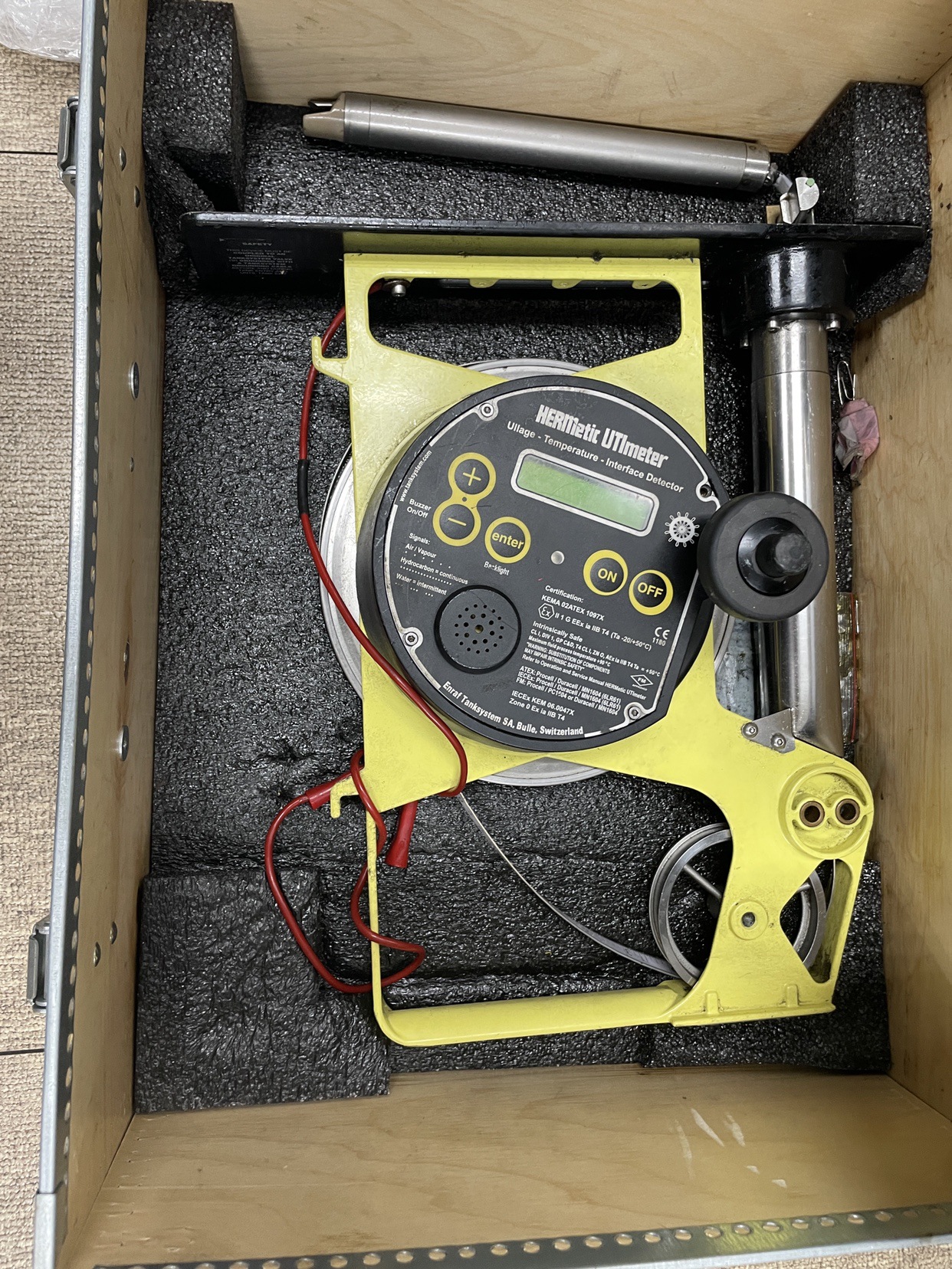 油水界面仪电子液位计维修