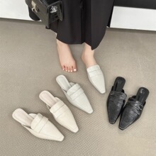 2025年春季新款网红尖头平底穆勒鞋凉鞋外穿气质包头半拖鞋女鞋子