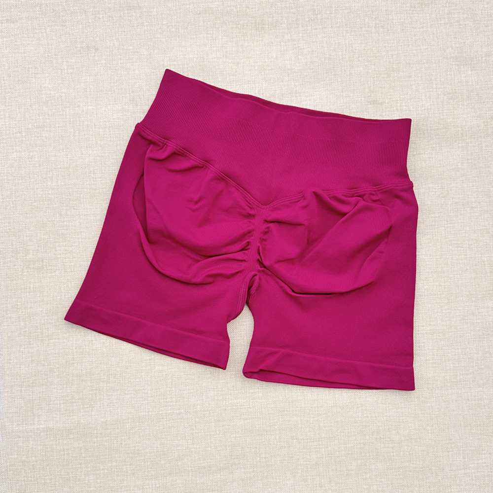 ягодно-красный