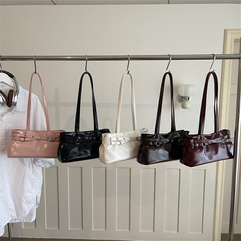 Y2K Hot Girl Cross-Strap Oil-Waxed Leather Underarm Bag for Women, Vintage Biker Style Relaxed Single-Shoulder Tote Small Bag Y2K Hot Girl Cross-Strap Oil-Waxed Leather Underarm Bag for Women, Vintage Biker Style Relaxed Single-Shoulder Tote Small Bag