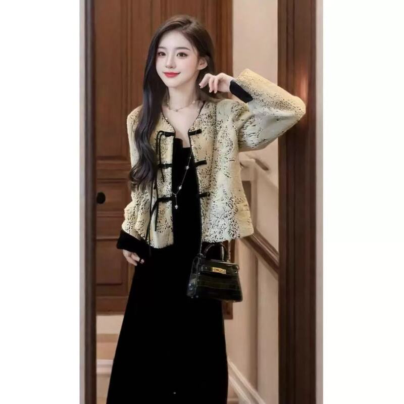 New Chinese Style National Style Short Jacket Women's Spring and Autumn New Fashion Velvet Suspender Dress Cool Two-Piece Set